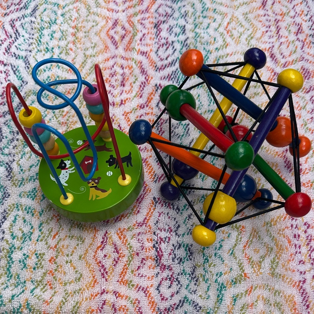 Vibrant Learning Toy Set: Bead Maze & Wooden Activity Toy Bonus toy balls